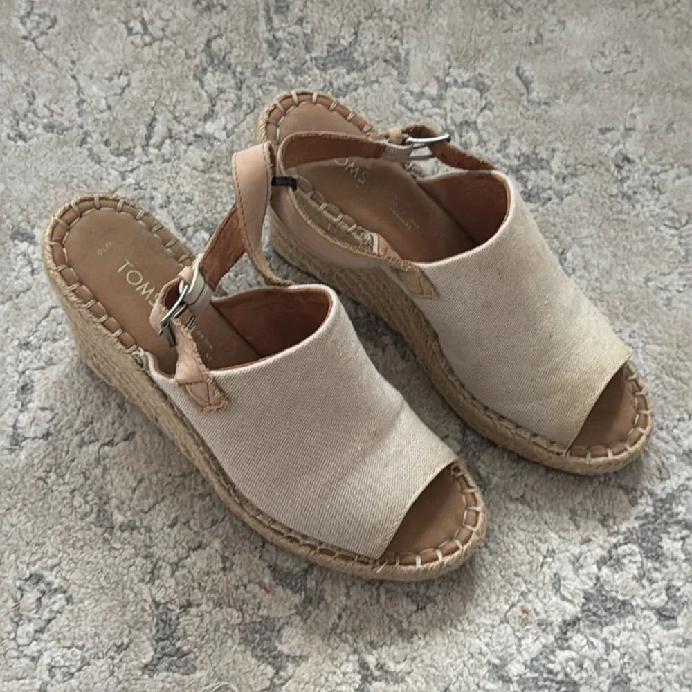 Toms tom’s monica